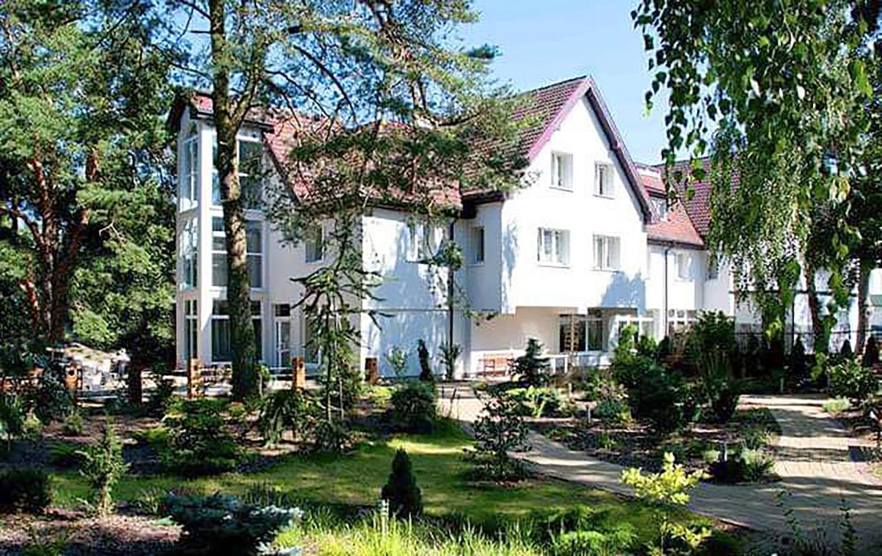 Baltic Park Grandinn By The Beach, Przy Plazy Pustkowo Buitenkant foto